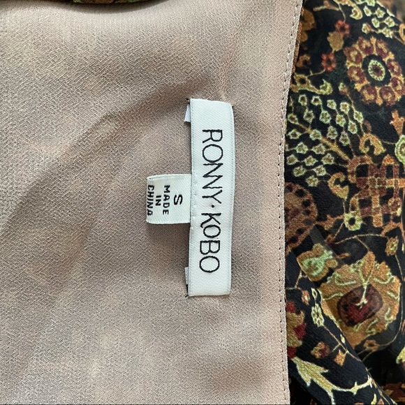 Ronny Kobo Brown Tan Black, Long Sleeve Maxi Dress - Picture 8 of 16